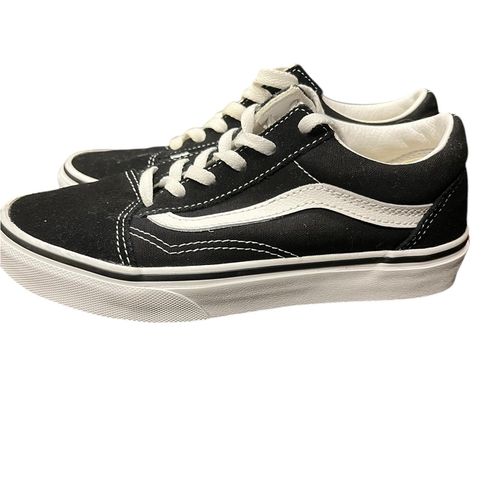 Kids/Youth Classic Old Skool Unisex Vans Black and White Size 2.5 - Picture 2 of 8